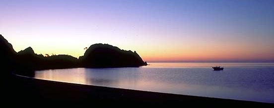 cirali night view.jpg (12756 bytes)